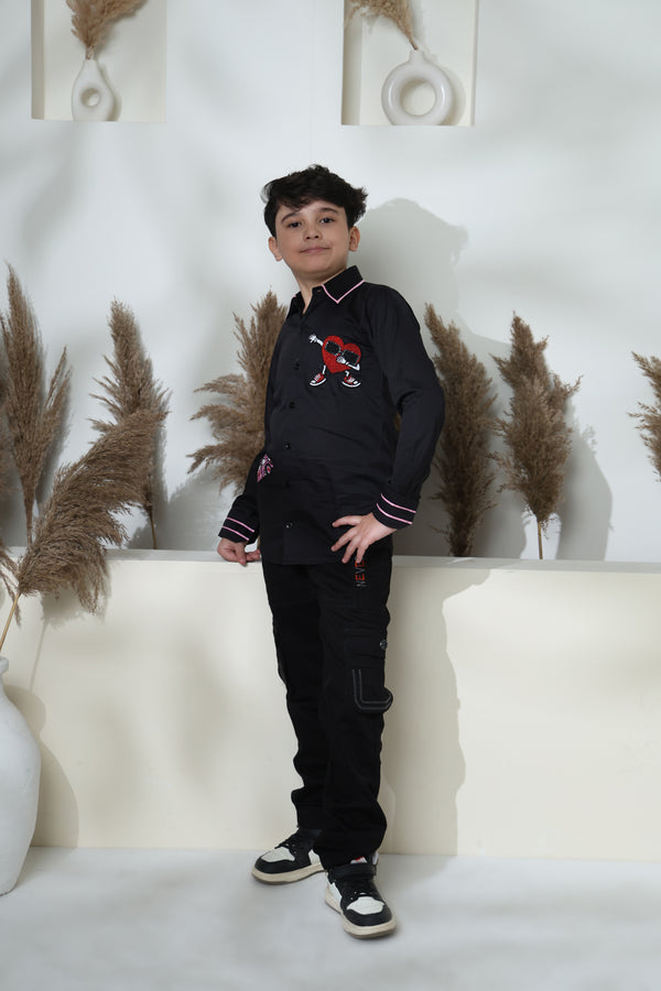 SWAG HEART WITH PINK CAR BLACK SHIRT